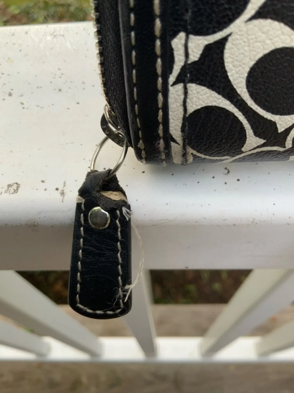 Coach Black and White Signature Zip Around Wallet - Picture 9 of 12